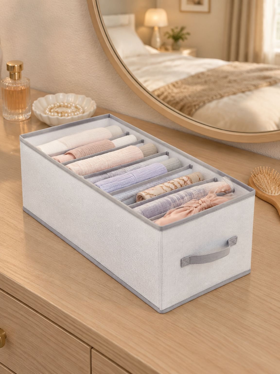 Drawer organizer storage box ensuring a clean and tidy closet