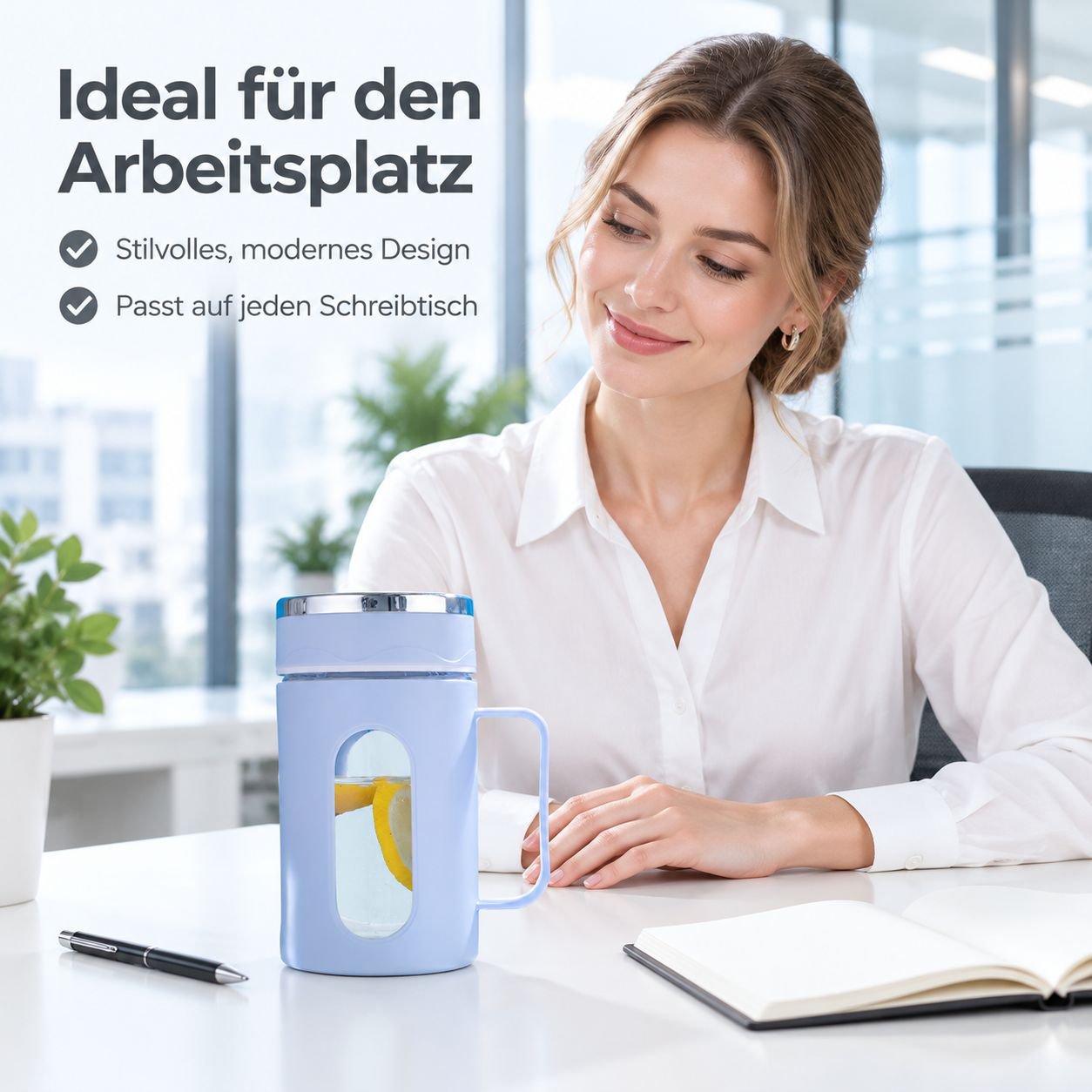 Große, doppelwandige Glastasse mit Henkel