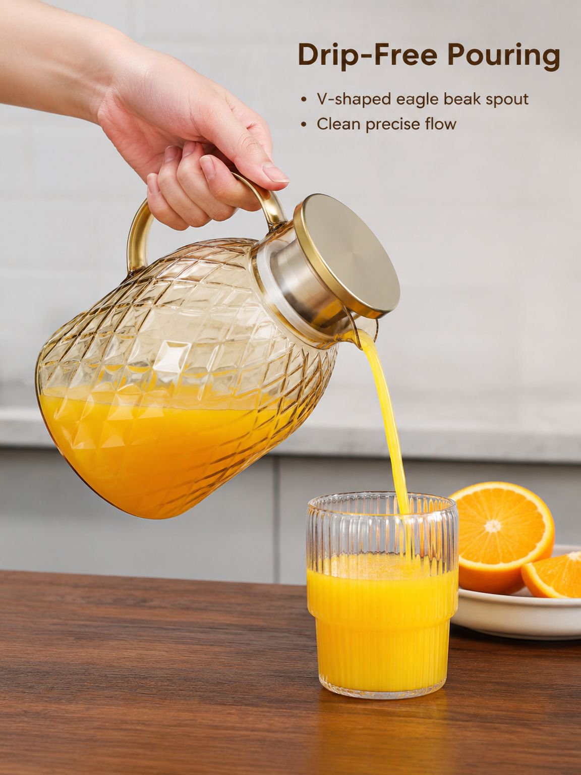 Large capacity glass water bottle