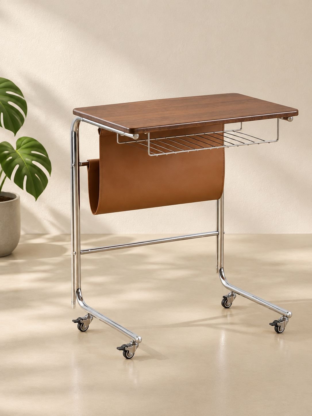 Couchtisch im Vintage-Stil aus Walnussholz