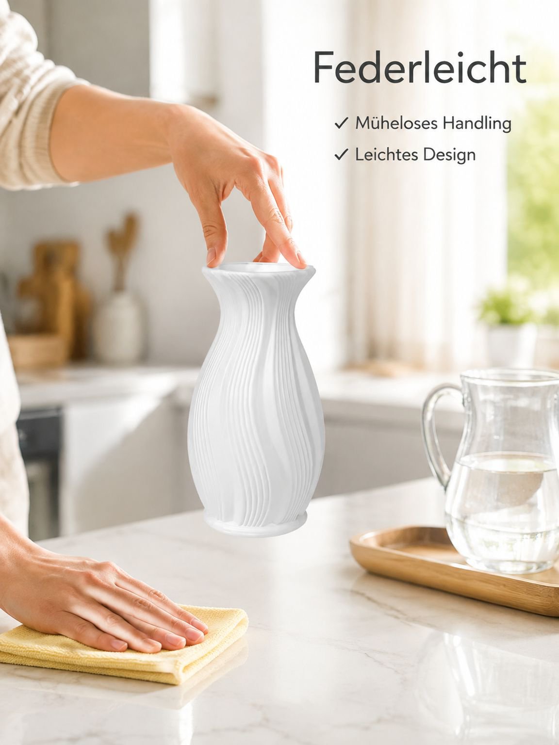 Vintage französische Kunststoffvase mit Farbverlauf für Kunstblumen