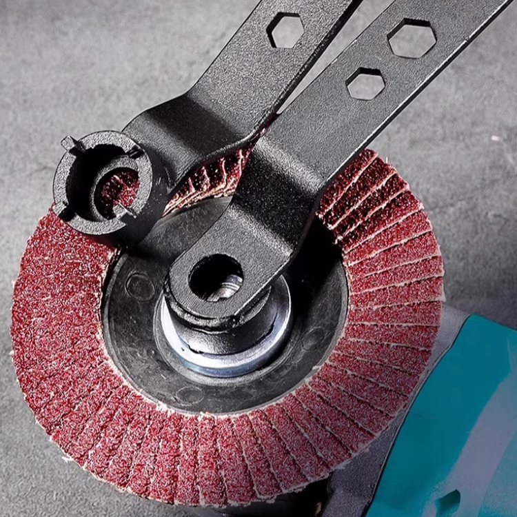 four-claw angle grinder wrench