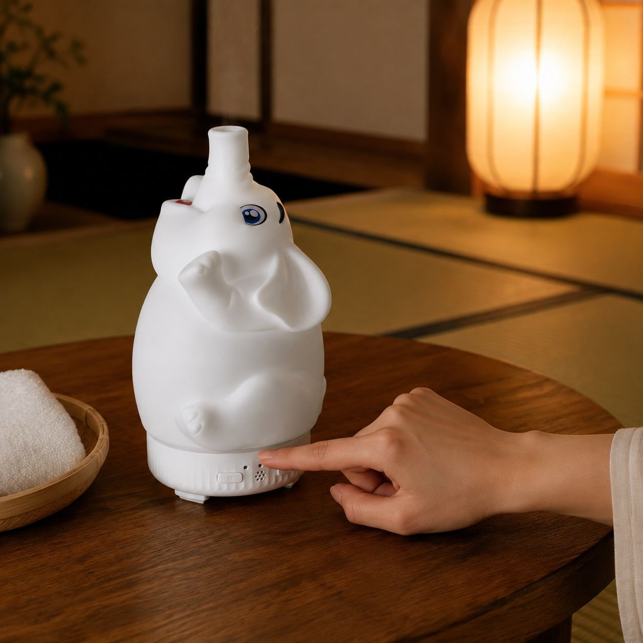 2026年新型回転式象型アロマディフューザー（7色ライトとクラゲ型保湿剤付き） - 静音・コンパクト