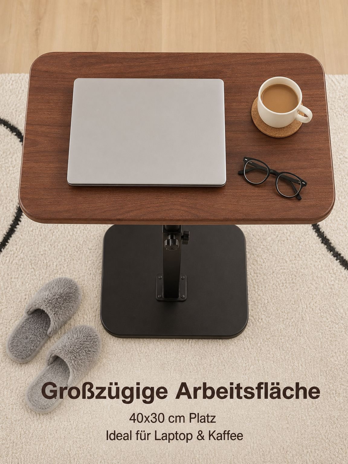Stilvoller Sofatisch mit Ablagefläche