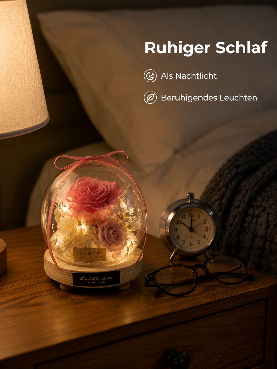 Ewiger Blumenstrauß unter Glashaube