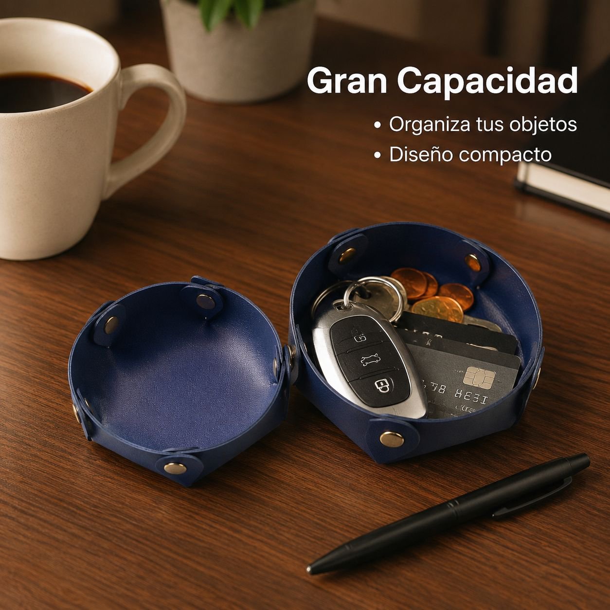 Caja de almacenamiento redonda de cuero para la entrada.
