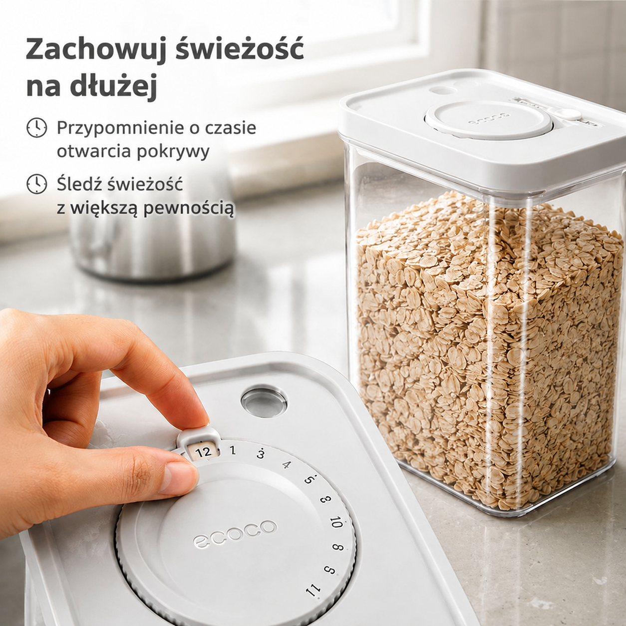Plastikowy pojemnik na zboża z przyciskiem i szczelnym zamknięciem