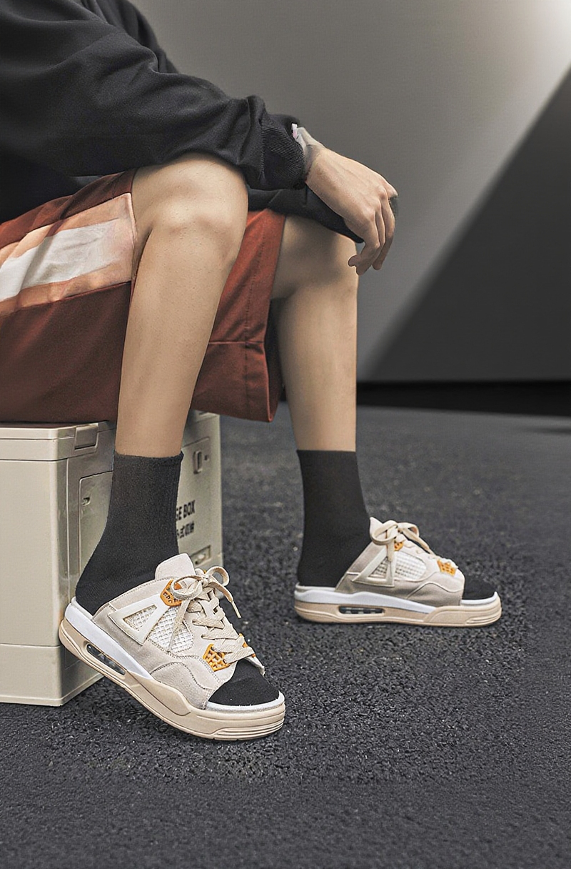 エアクッション付きメンズスリッパの側面ビュー