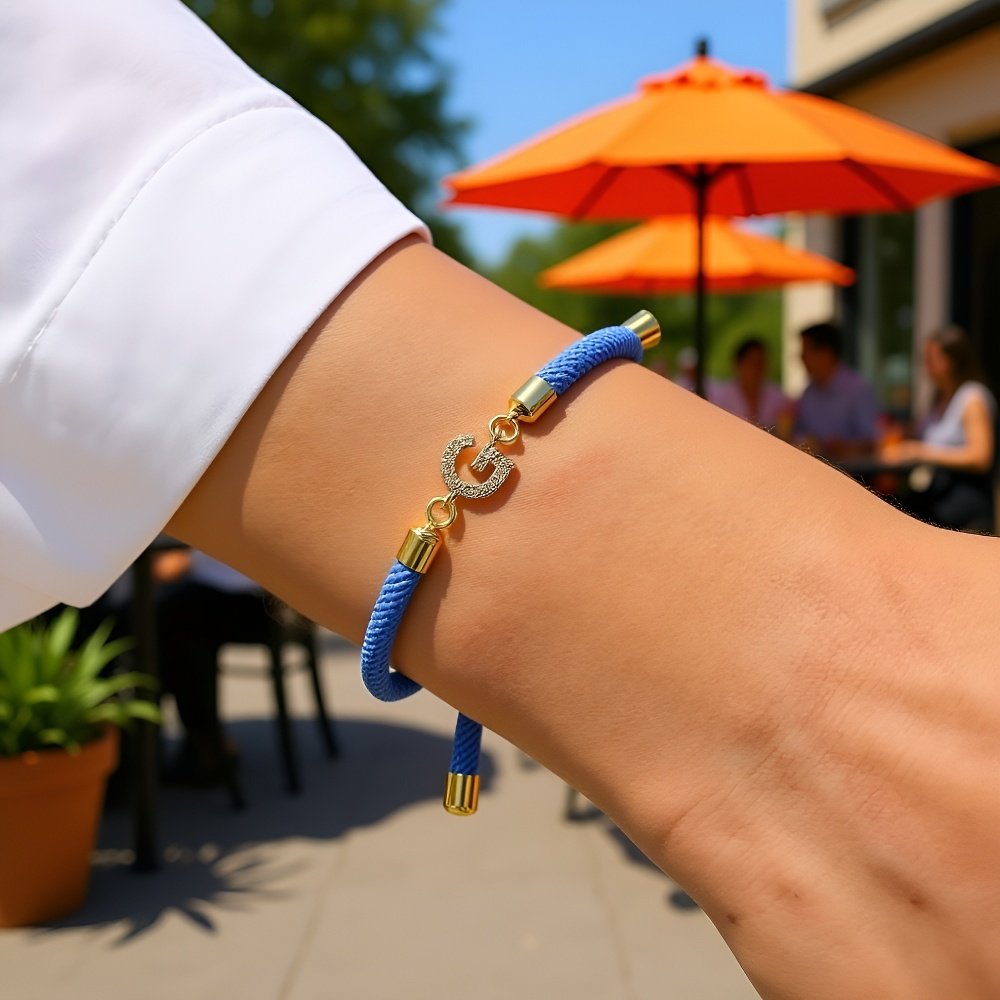 Stylový náramek s diamantovou ozdobou