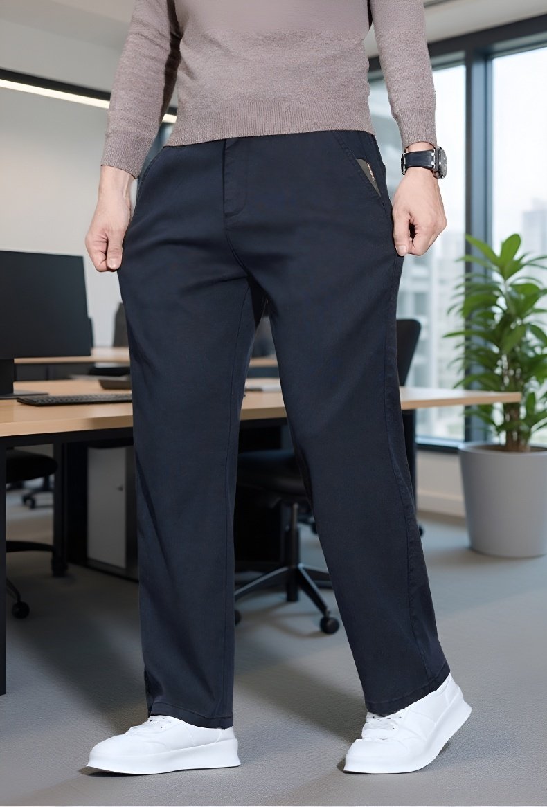 Modernes Design: Herren Freizeithose in verschiedenen Farben