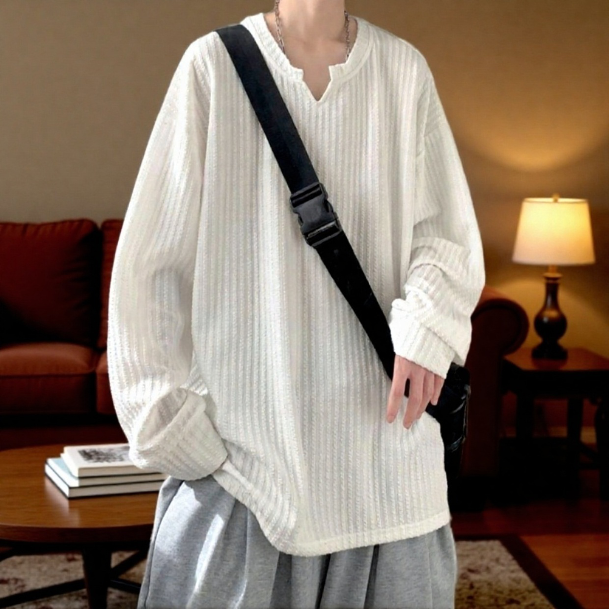 メンズ高級感長袖Tシャツ 2026新登場 痞帅スタイル ゆるめ 白インナー