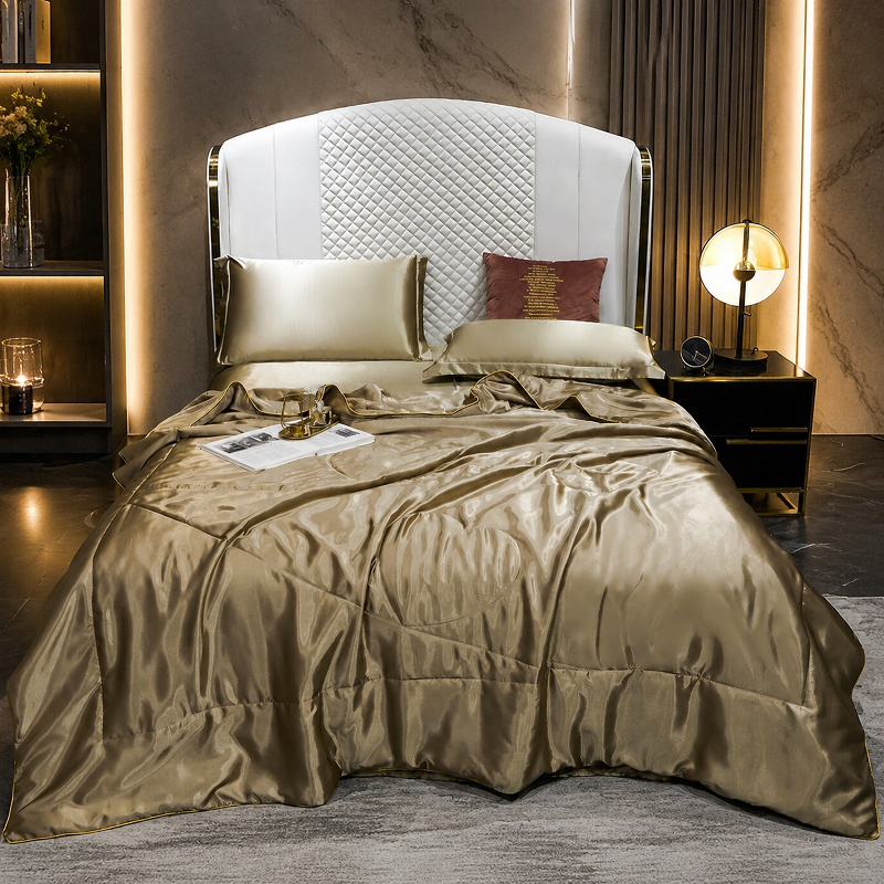 Silk Quilt Cover