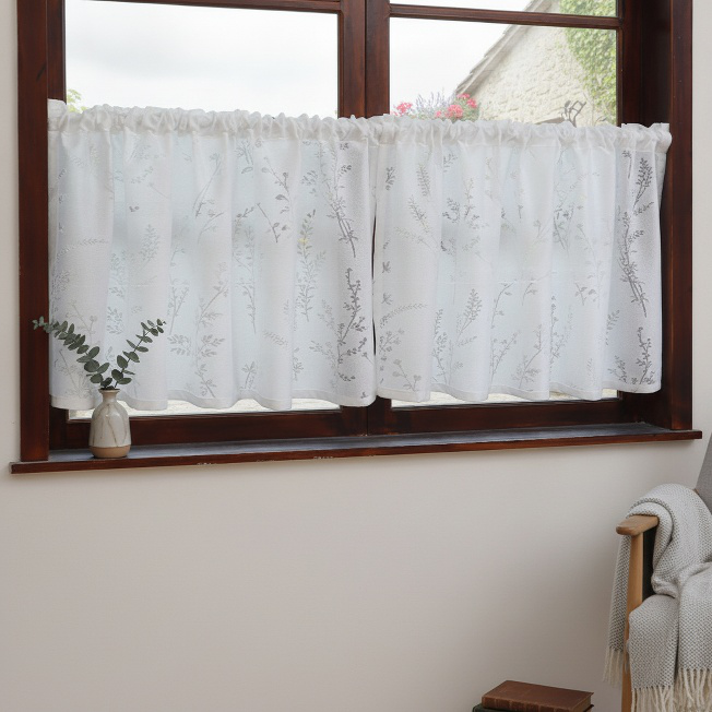 Französische weiße Spitzen-Lavendelvorhänge im Landhausstil für das Wohnzimmer