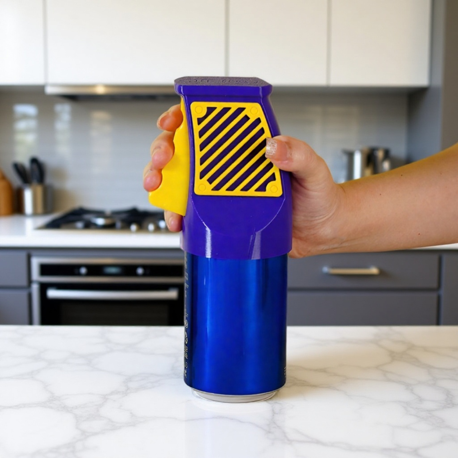 Abridor de latas y botellas de bebidas