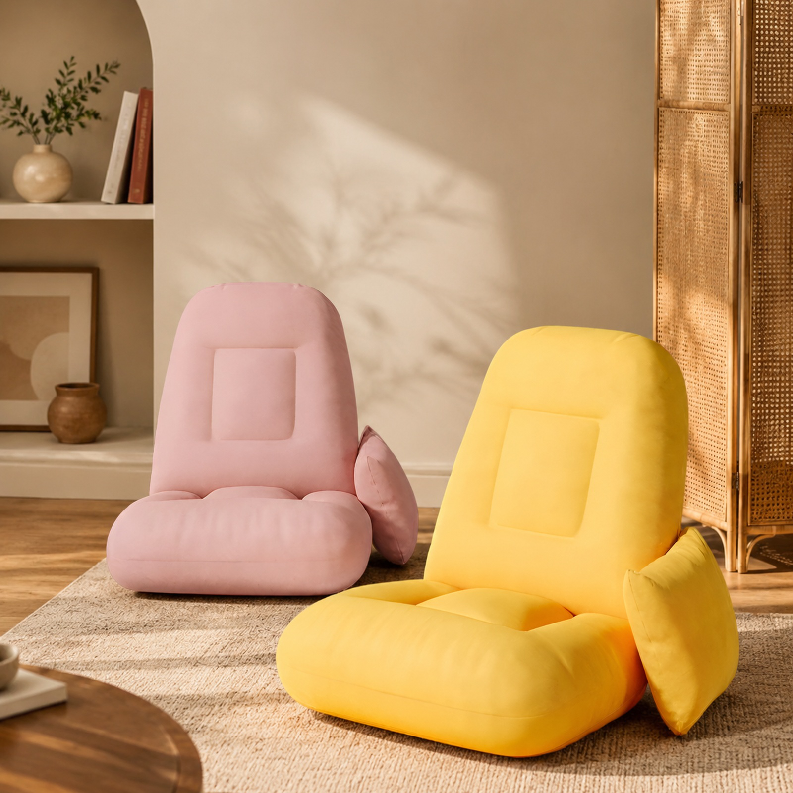 Sessel mit bequemer Polsterung und Rückenlehne