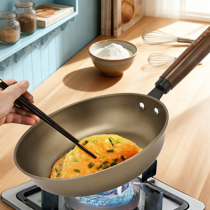 ロイヤルスター 高級チタンノンスティック省エネフライパン