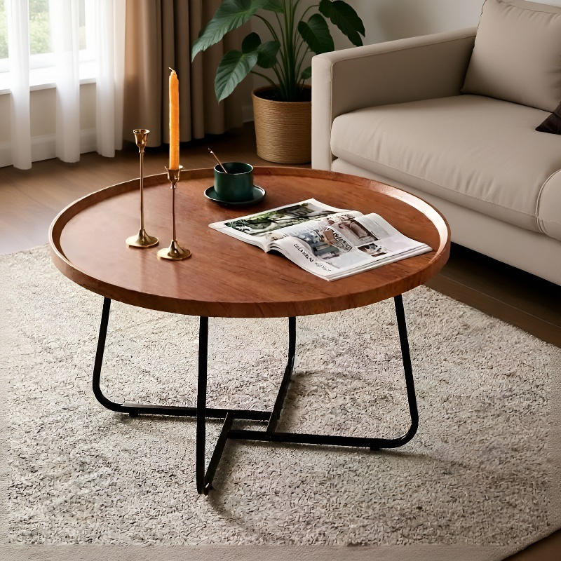 Moderner, schlichter Couchtisch im nordischen Stil