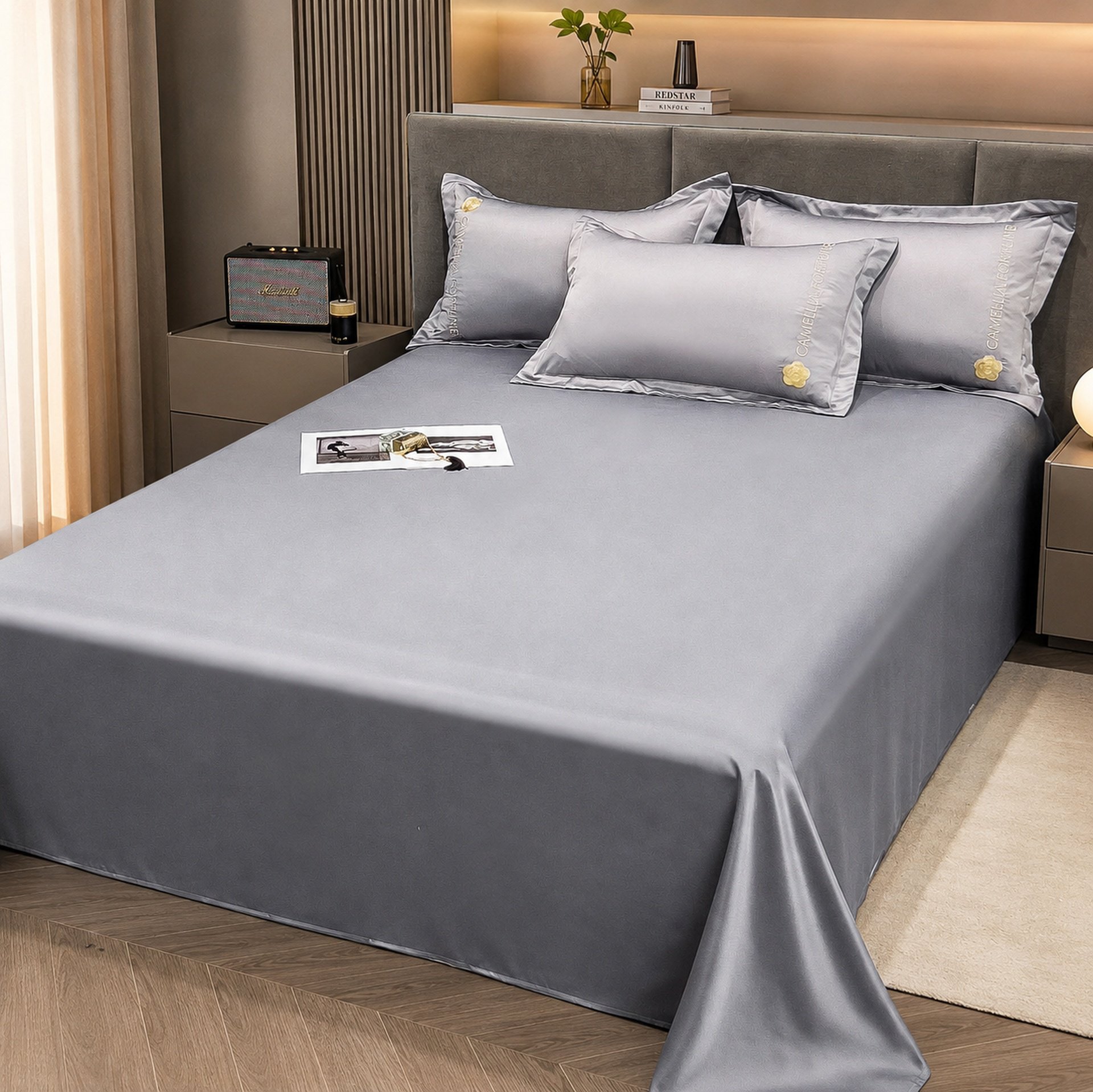Ice Silk Cool Bedspread Set, Breathable and Skin-friendly, Reactive Dyeing