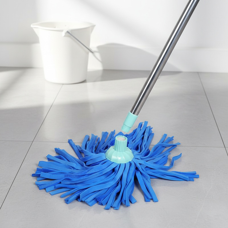 Non-Marking Mop Head Protects Floors from Scratches
