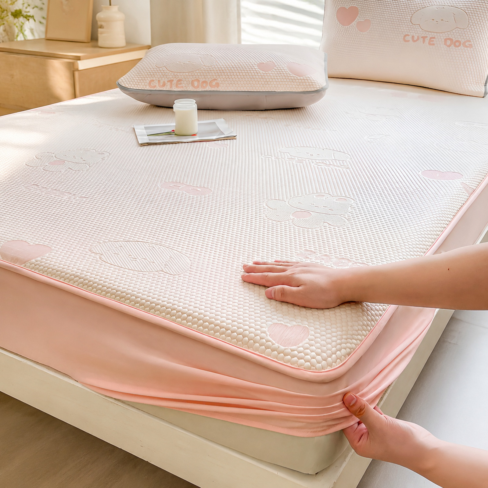 Baby & Mom Ice Silk Tofu Cooling Mat, Washable, Small Size