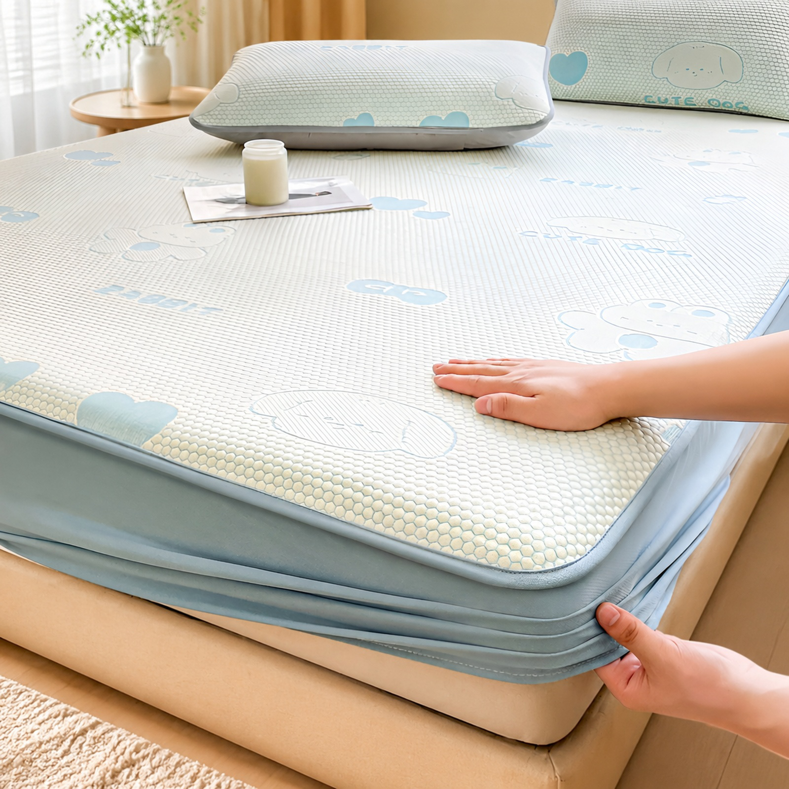 Soft ice silk mat for babies and moms