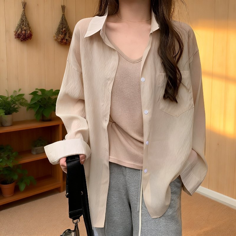 涼しくてシワになりにくい女性用シャツ（日焼け防止）