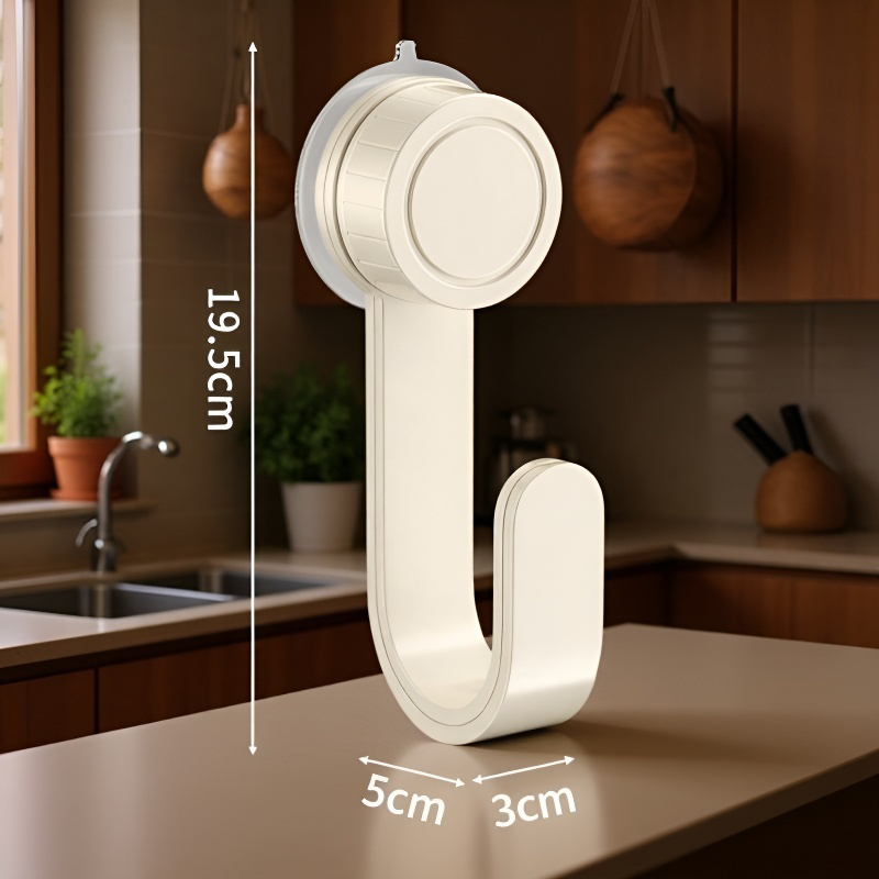 주방 벽에 설치된 냄비뚜껑걸이