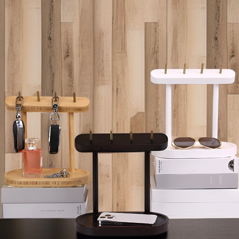 多機能キーフックと鍵置きの使用例