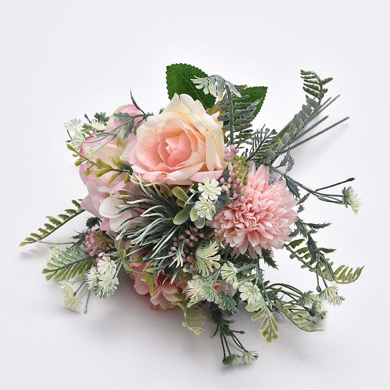 수제 인조 장미 꽃다발