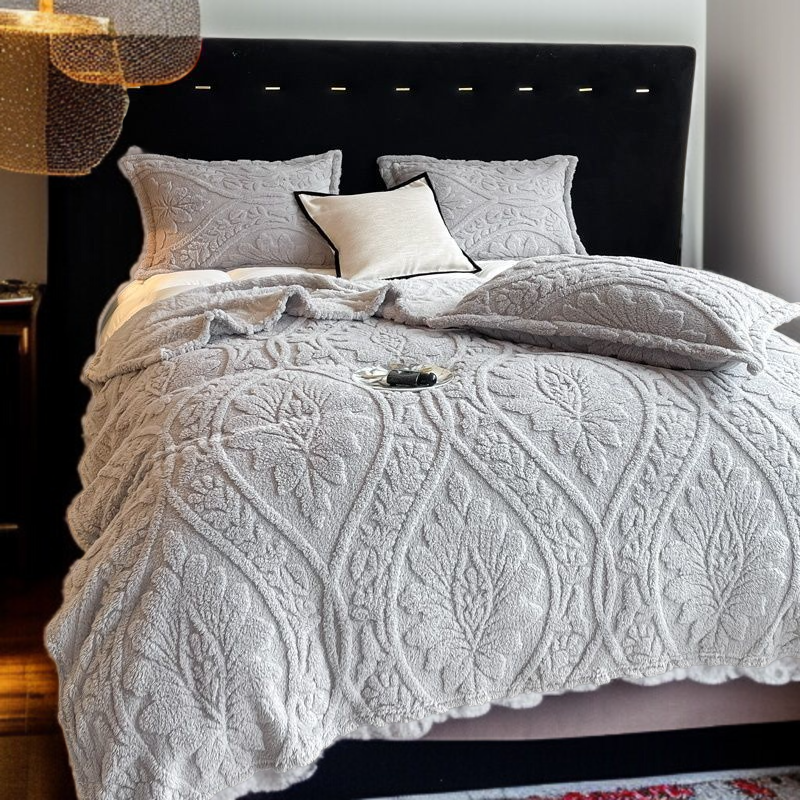 소파에 잘 어울리는 따뜻한 담요