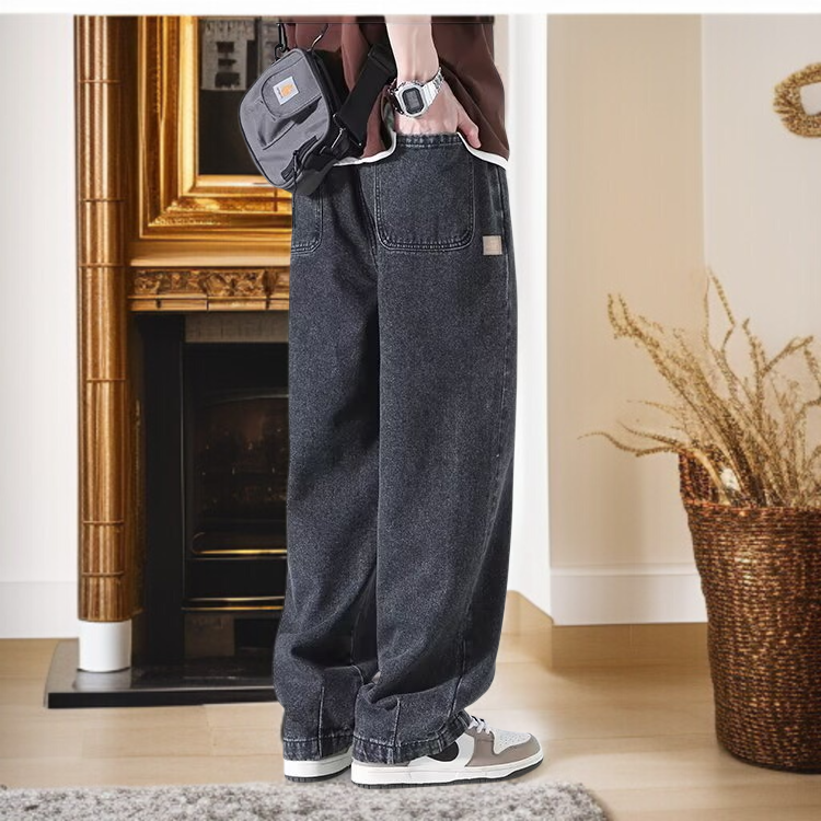 トレンド感あるアメリカンスタイルのロングパンツ