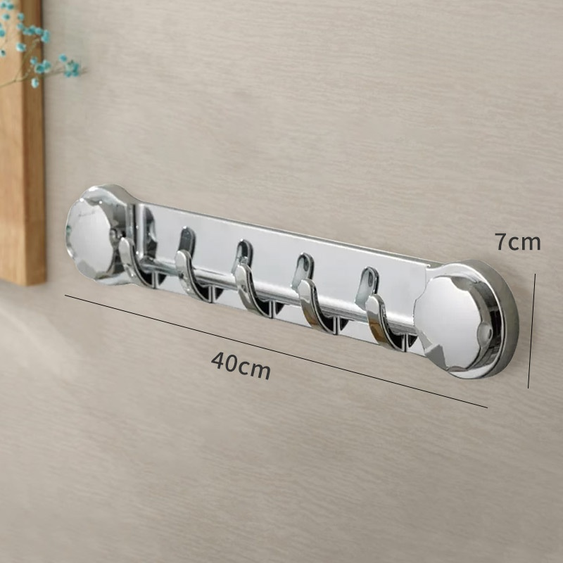 샤워실 벽에 설치된 다기능 후크