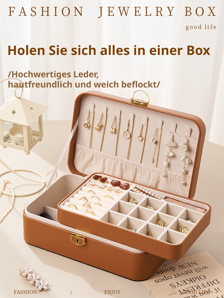 Kleine Schmuckschatulle für Ringe und Ohrringe im Alltag