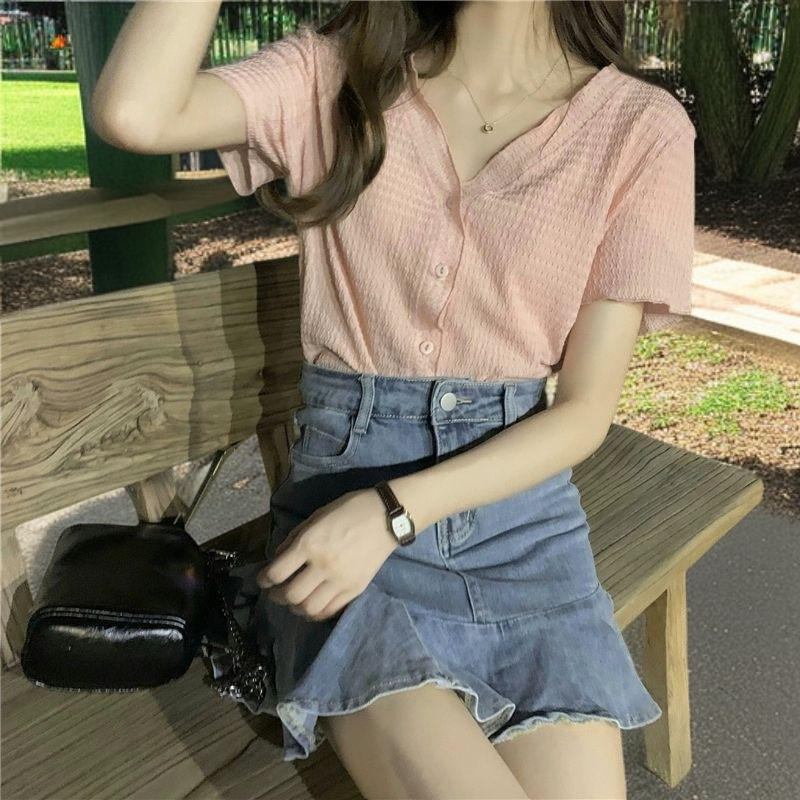 韓国スタイルVネック半袖トップス＆スリムショートパンツ女性用セット