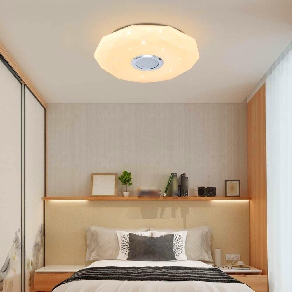 リモコン操作可能なスマート全彩ダイヤモンド吸顶灯