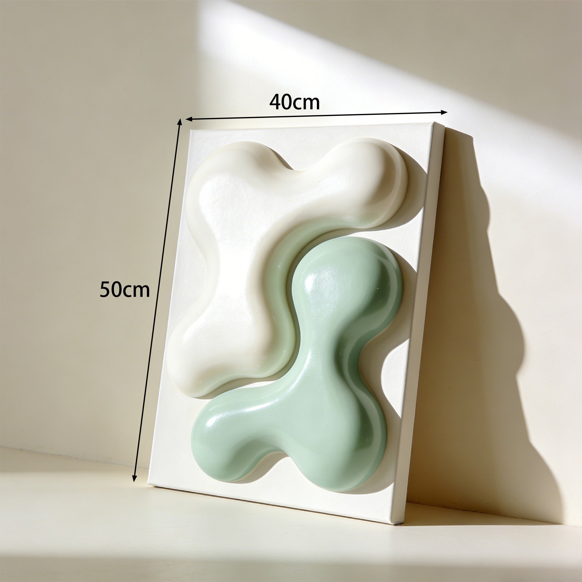 シンプルデザインの壁掛けアート