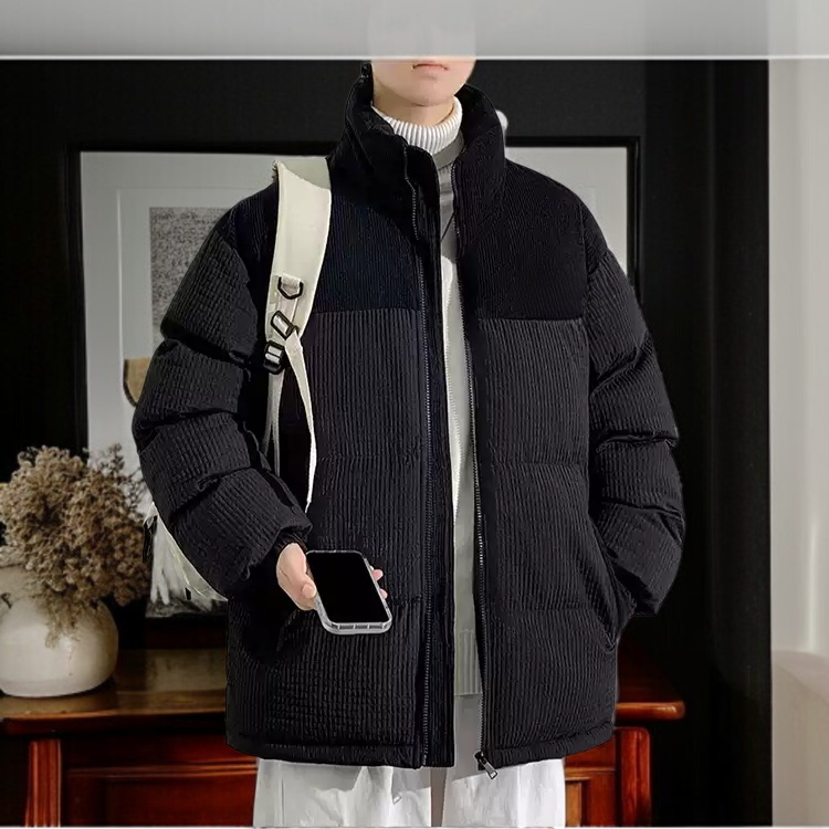 中華風プリントが特徴のパディングジャケット詳細