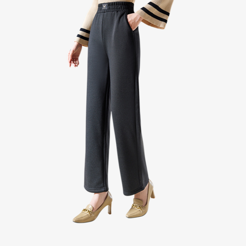 편안한 착용감의 와이드 팬츠