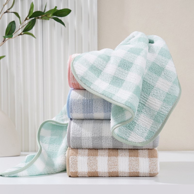 Coral fleece thick checkered towel