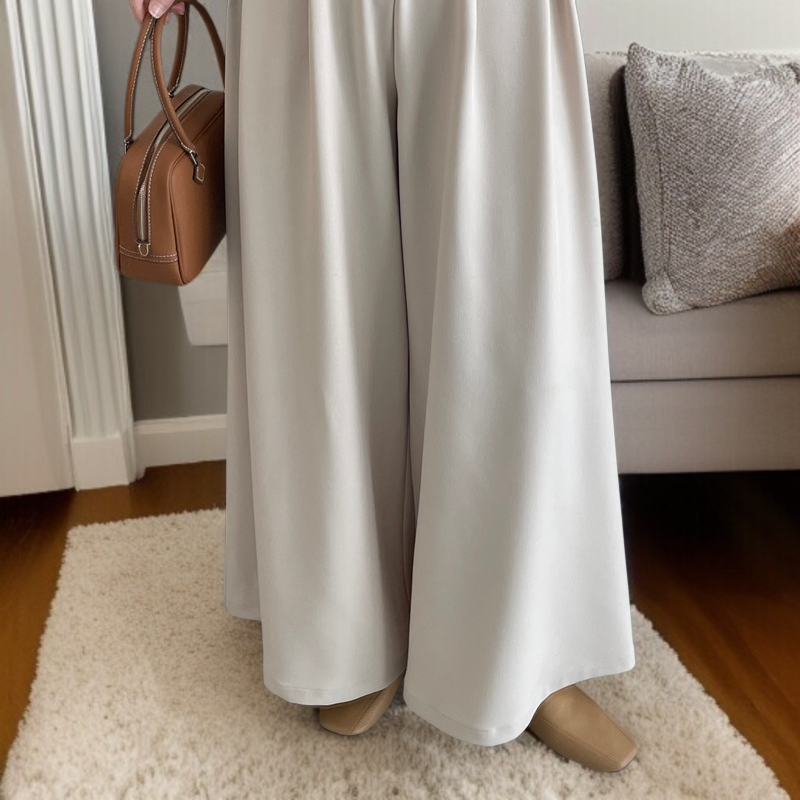 세련된 하이웨스트 팬츠 스타일링