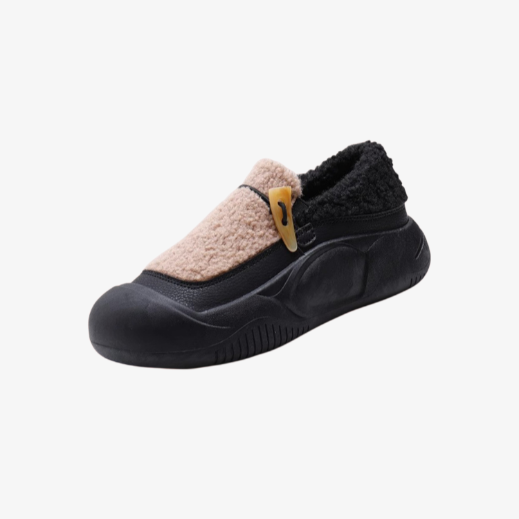 여성 겨울 신발 쿠션 창과 밑창 디테일