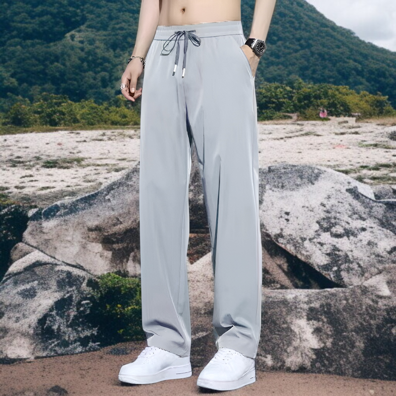 ルーズフィットドレープパンツ着用イメージ