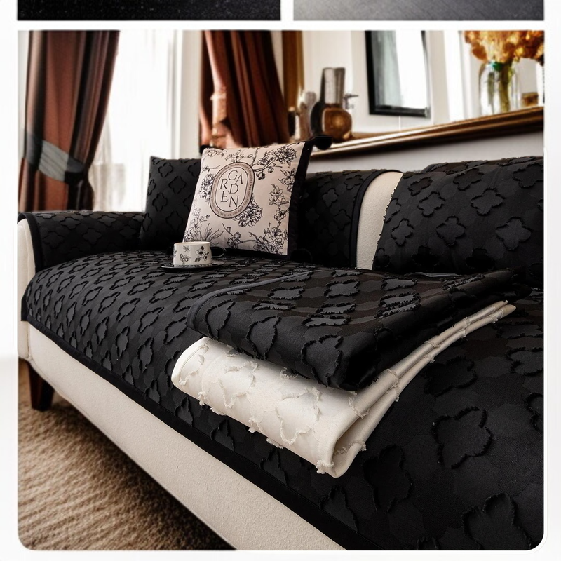 크림 화이트 컬러의 시니어 소파 쿠션