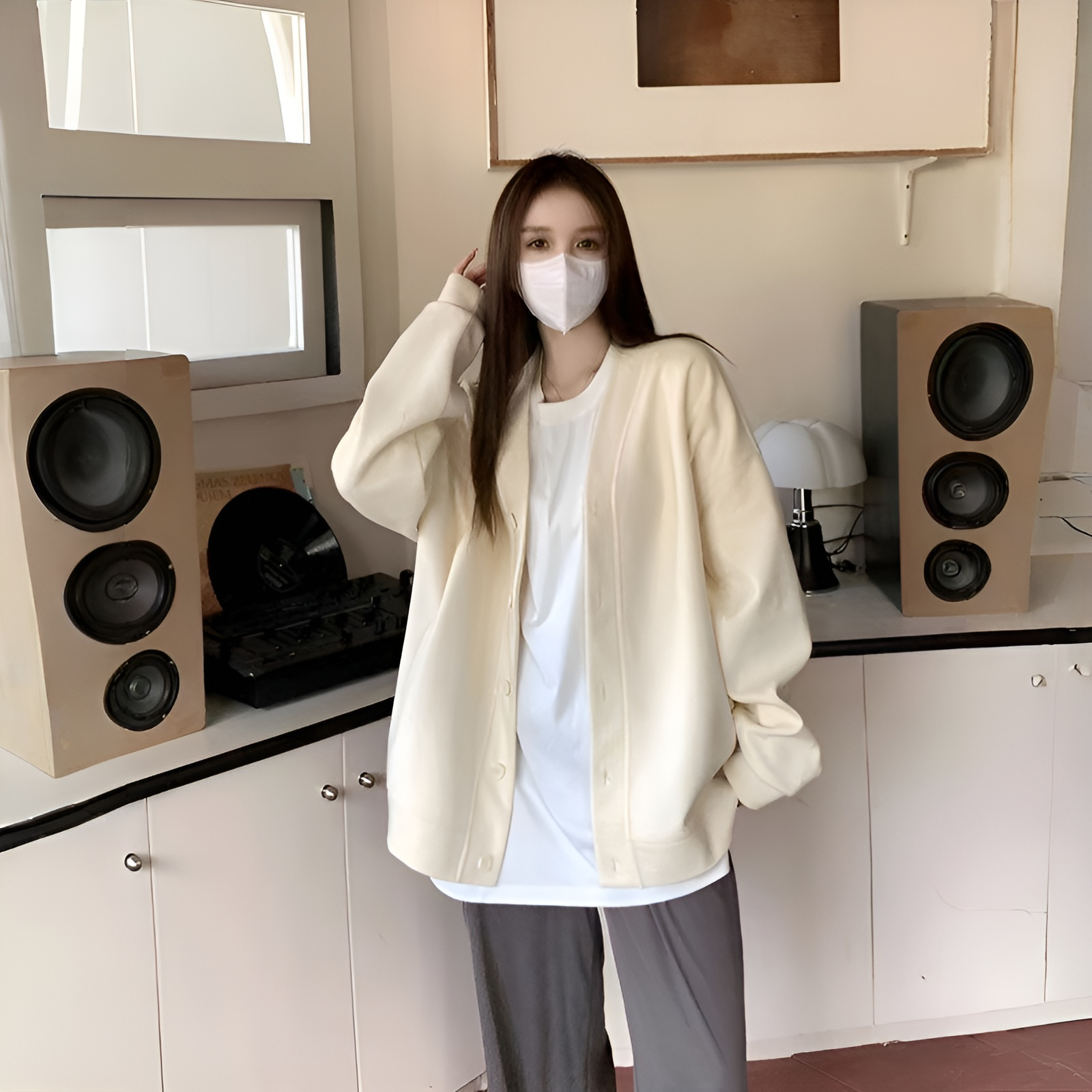 2024春秋新作レディース韓国風Vネックカーディガン正面画像