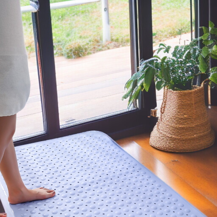 快適なバスタイムをサポートするマット