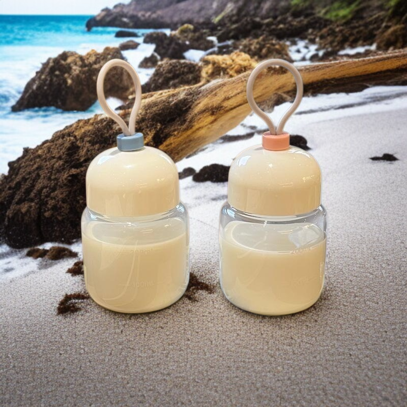 우유 눈금이 표시된 투명 글라스 커피잔