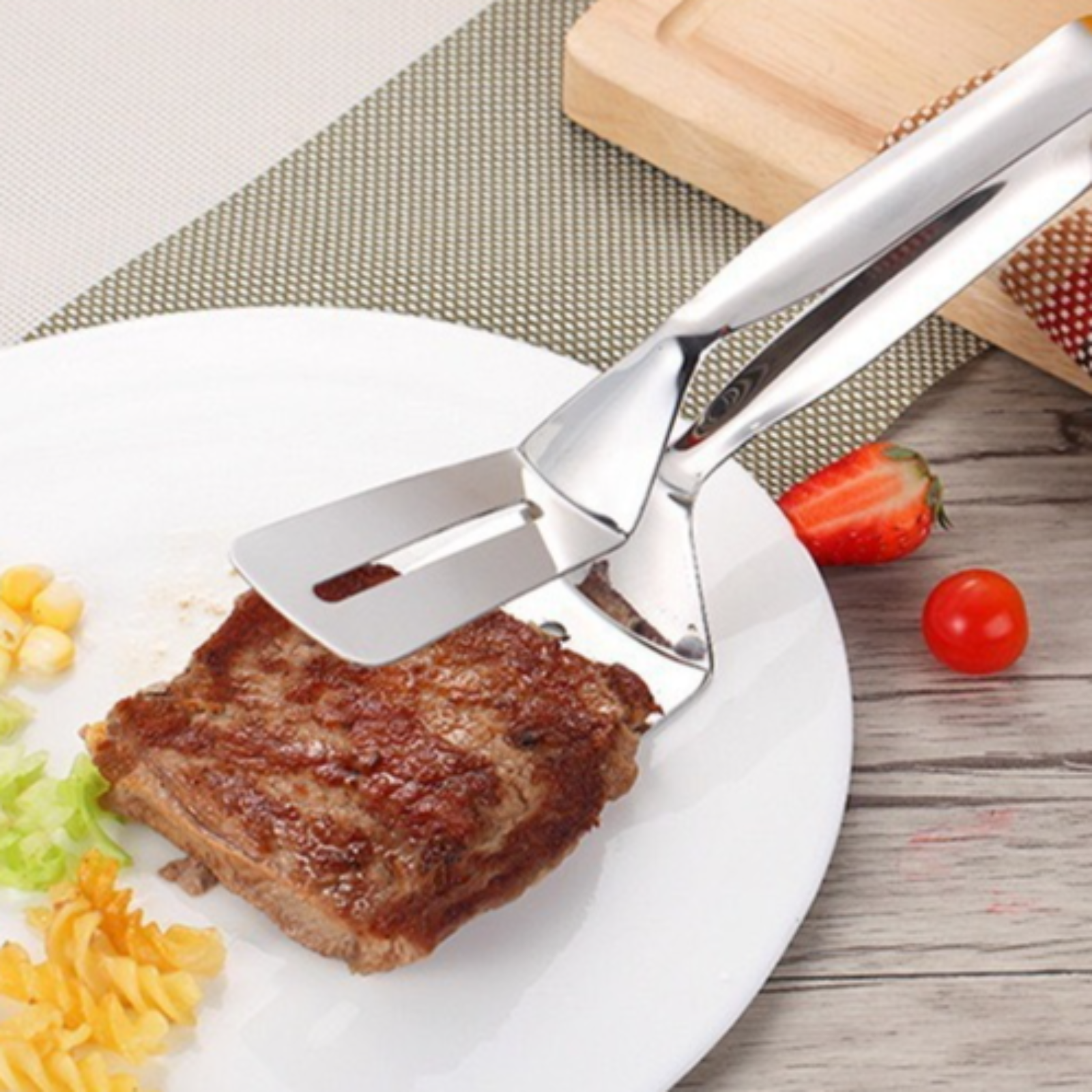 焼肉やステーキの調理に使えるキッチン用品