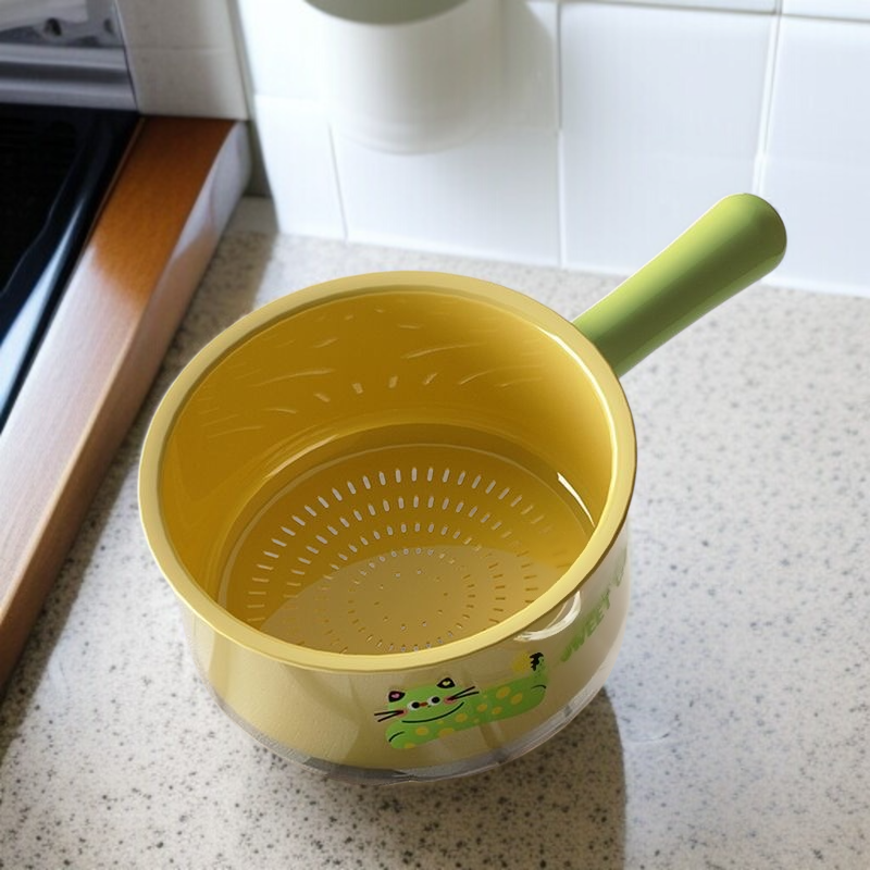 싱크대에 깔끔하게 정리된 물여과 바구니