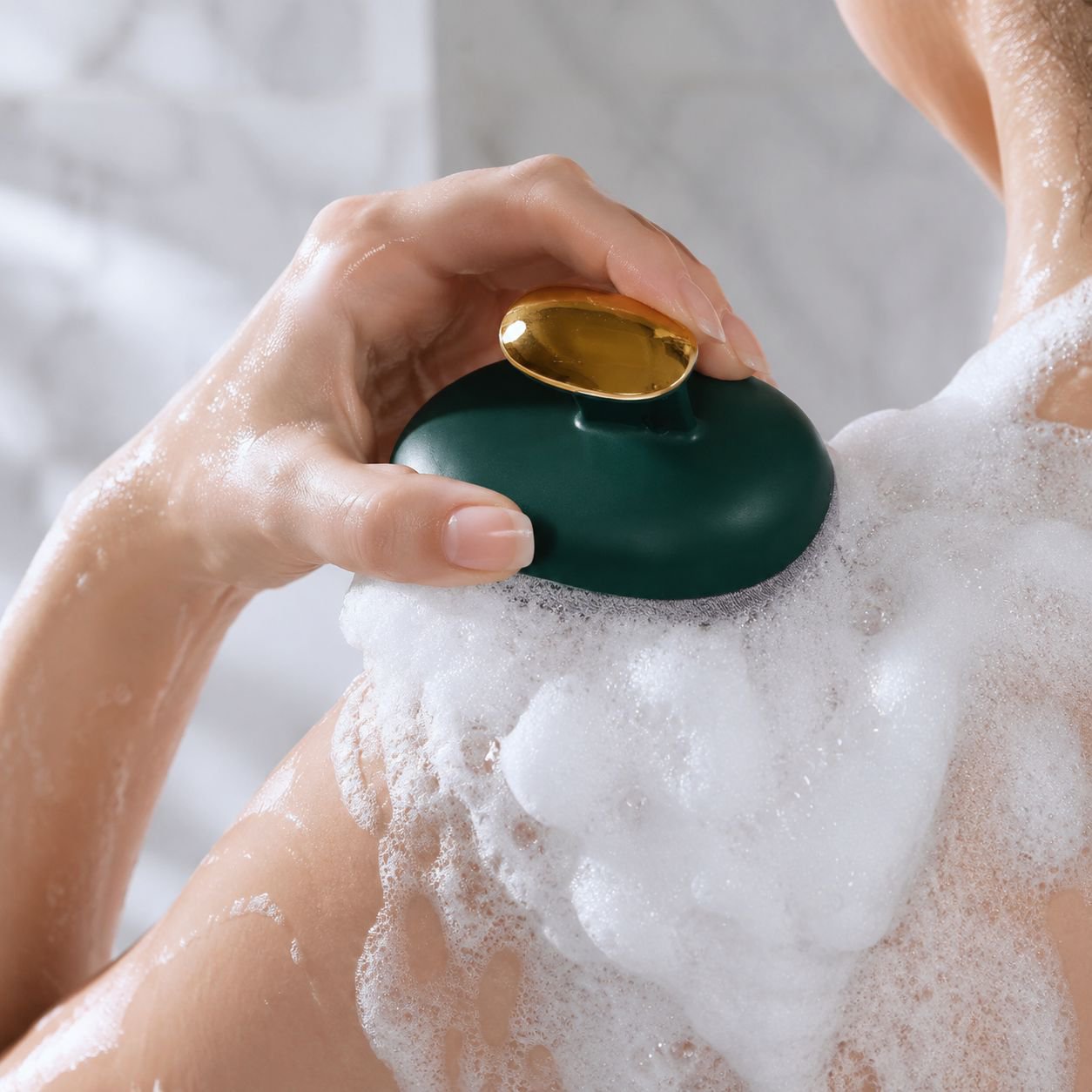 Serviette de bain nettoyante puissante, douce pour la peau