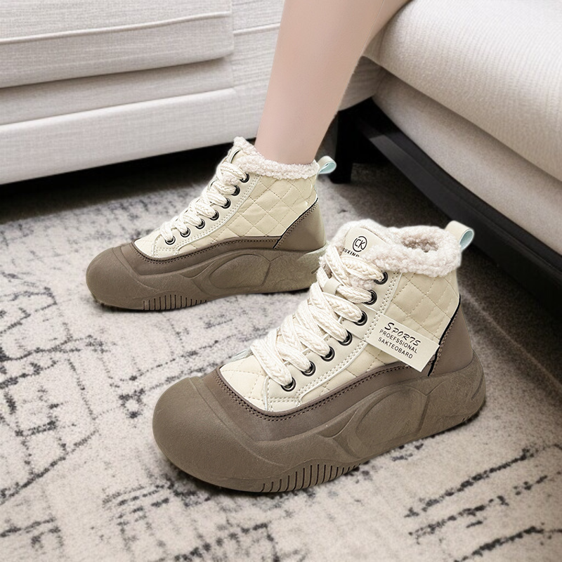 여성 기모 하이탑 패션 슈즈 전면 이미지